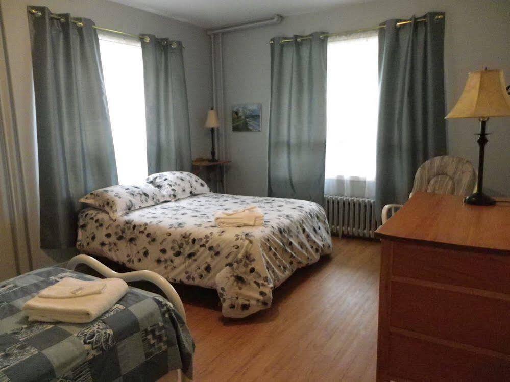 Auberge Du Presbytere De Riviere-Eternite Riviere Eternite エクステリア 写真